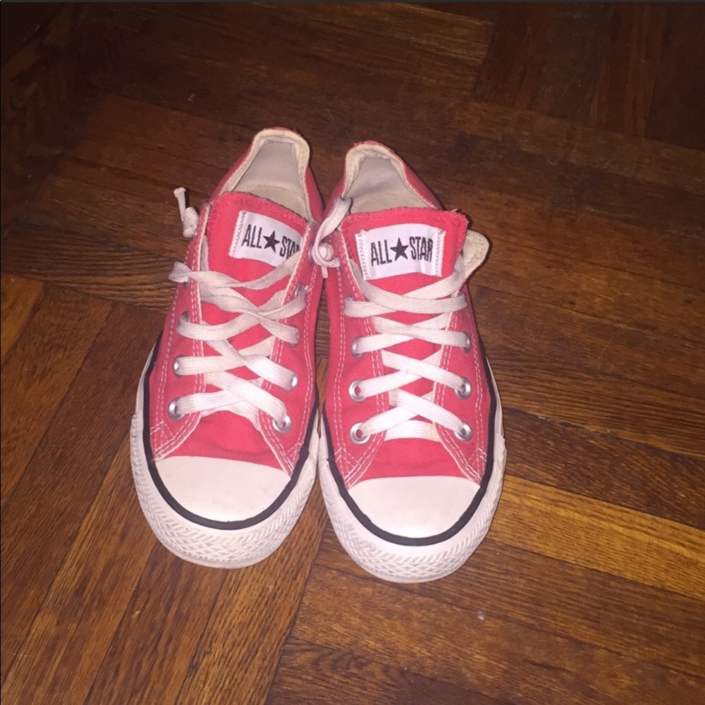 Red converse
